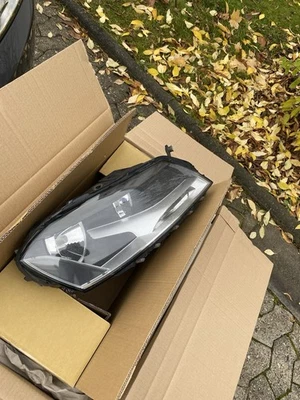 Orginal gebrauchter Valeo VW Passat B7/365 Frontscheinwerfer - Bild 1 von 2