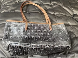 Tommy Hilfiger Women's Tote Bag Large Used Classic TH Monogram - Picture 1 of 13