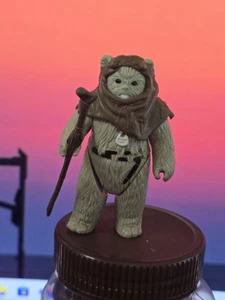 Vintage Star Wars CHIEF CHIRPA Complete Original 1983 Ewok * NMINT * HK COO * R4 - Picture 1 of 5