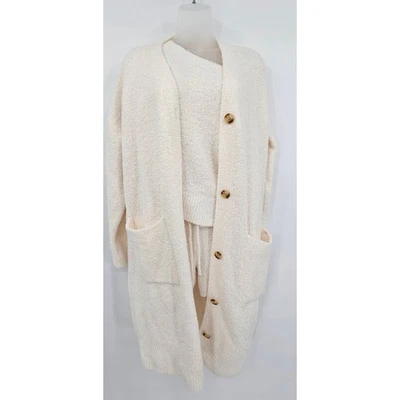 Conjunto de pijama Victoria's Secret para mujer XS/S crema 3 piezas top/pantalones cortos/suéter  Foto 1 de 4