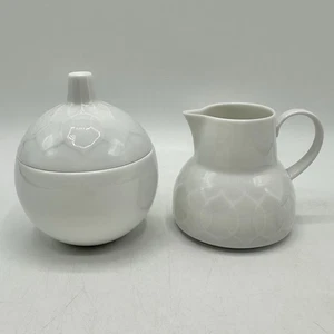 Vintage Lotus White Sugar Bowl & Creamer Set By Bjørn Wiinblad For Rosenthal /cb - Picture 1 of 15