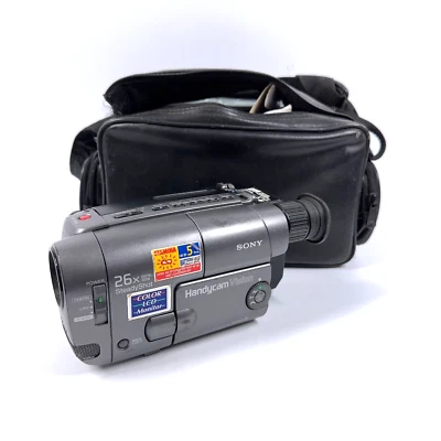 Sony Handycam Vision Video 8 Camcorder CCD-TRV22 Portable - For Parts - UNTESTED - Image 1 of 4