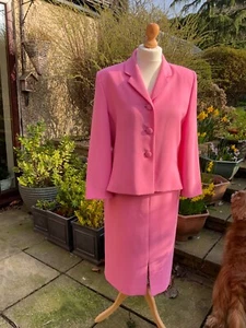 Vintage Viyella Petite Pink Suit Size 12 - Picture 1 of 8
