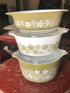 Pyrex Spring Blossom Floral Crazy Daisy 3 Kasserolle Set 2 Deckel 1 QT 1,5 & 1PT - Bild 1 von 9