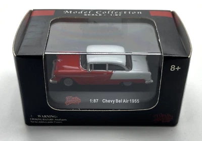 Malibu International - Red/White 1955 Chevy Bel Air - 1:87 Scale - #2 - Image 1 of 2