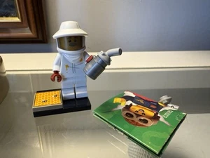 LEGO Nuevo Apicultor Minifigura 71029 Serie 21 Abejas Mielíferas col380 col21-7 - Imagen 1 de 1