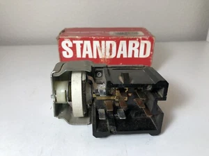 1980-98 Ford Truck F650 F700 F800 9 Terminal Headlight Switch Standard DS199 - Picture 1 of 4