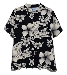 Liz & Me, Black and Ivory Floral Print Short Sleeve Button-Up Shirt, size 2X - Picture 1 of 3