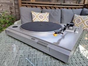Akai AP-B1 Turntable - Auto Return Record Player - Brand New Belt + Spare Stylus - Picture 1 of 12