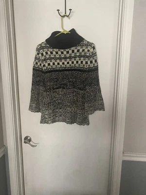 NUEVO CON ETIQUETAS Suéter Tejido Decree Estilo Y2K Para Mujer Capucha Cuello Manga Campana Talla M Cottagecore Foto 1 de 3