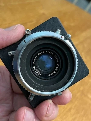 80mm f/6.3 Wide Field Ektar lens in Flash Supermatic shutter - Image 1 of 4