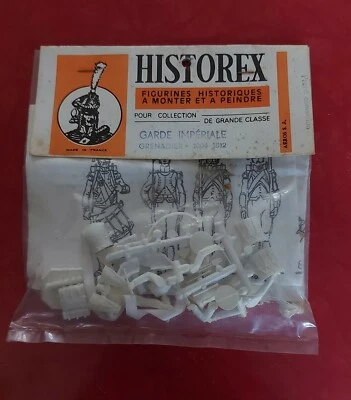  HISTOREX _ GARDE IMPERIALE _ GRENADIER 1804-1812 1/32 54 mm Napoléon plastic - Photo 1/2