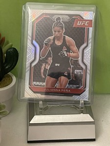 UFC Prizm 2021 Julianna Pena Silver Prizm #45 Debut MINT
