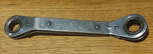 MATCO Tools WRDM1517 Ratcheting Box Wrench 15mm-17mm LOOK!!! - Picture 1 of 5