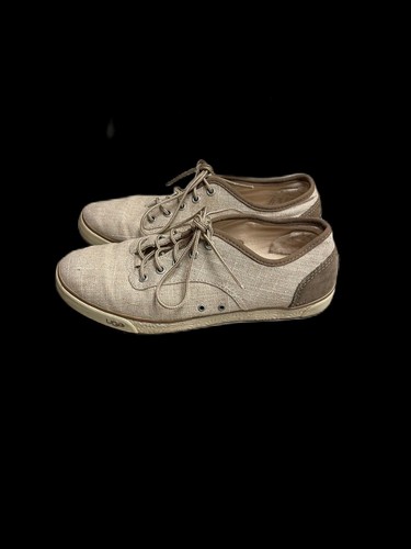 Sneakers UGG Australia Hally scamosciate pelle tela pelle di pecora sneaker donna 8