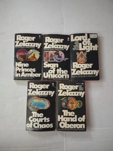 Lot 5 Zelazny Book Princes Amber, Sign Unicorn, Lord Light, Courts Chaos, Oberon - Bild 1 von 22