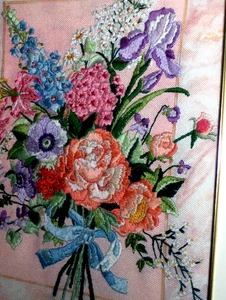 ORIGINAL Royal Bouquet TX Pink Peach Blue Flowers Old Needle Crewel Vintage art - Picture 1 of 12