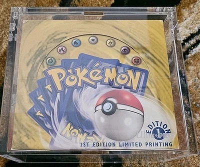 Pokemon 1999 1ª Edición Base Set Booster Box Vacío Con Estuche Ultrapro  Foto 1 de 4