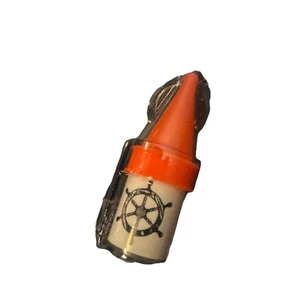 Attwood Floating Key Buoy With Key Ring Durable Water Resistant Orange Top - Picture 1 of 2