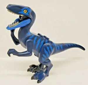 LEGO Dark Blue Dinosaur w/ Blue eye patch (raptor11) sets 70835 & 70826, new - Picture 1 of 1