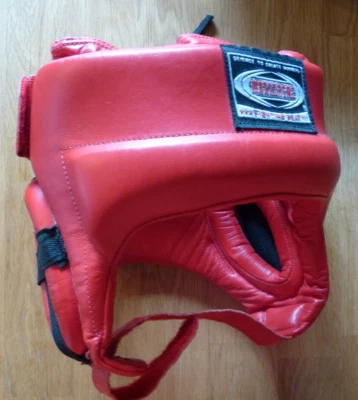Maxxtreme Fighting Gear Kopfschutz ,  für Muay Thai, MMA, Boxen - Bild 1 von 3