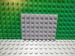 Lego 1 Classic Light Gray 6x8 base plate - Picture 1 of 1