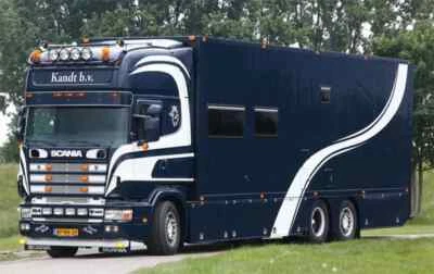 WSI 01-4154 SCANIA R4 TOPLINE 6X2 FURGONE " KANDT " (NL) CONFEZIONE MINT - Immagine 1 di 4