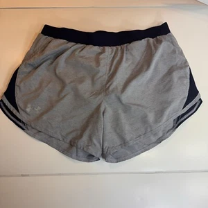 Under Armour Shorts Damen mittelgrau lose HeatGear - Bild 1 von 5