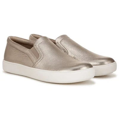 Zapatillas sin cordones Naturalizer Marianne para mujer Foto 1 de 4