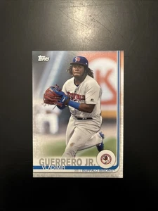 2019 Topps Pro Debut - Vladimir Guerrero Jr. #1 Fielding (RC) - Bild 1 von 6