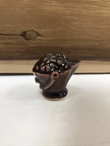 Vintage Coal Bucket Salt or Pepper Shaker - Picture 1 of 9