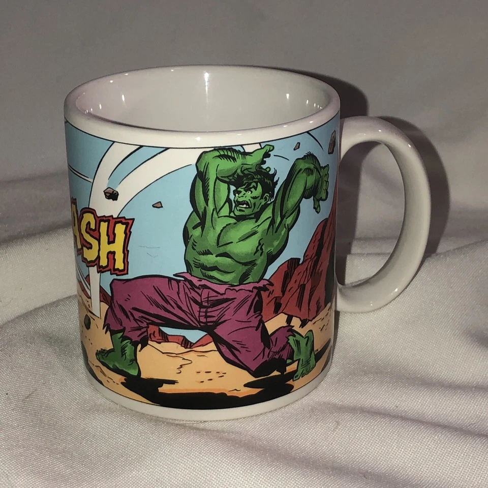 Taza de héroe de cómic The Good Company 1989 The Incredible Hulk Crash Foto 1 de 4