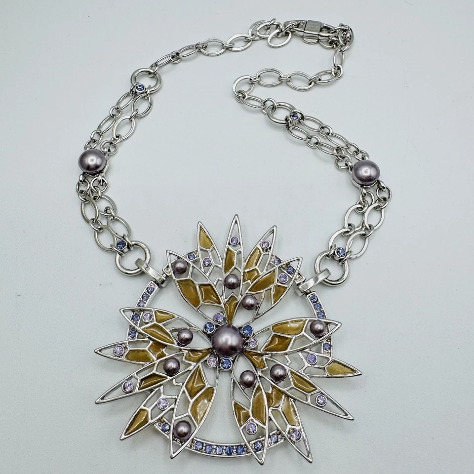 Collar De Colección Givenchy Declaración Plata Púrpura Imitación Perlas Estrás Logo 15 pulgadas Foto 1 de 4