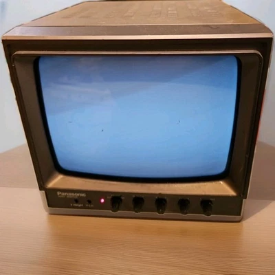 Panasonic TR-930U CRT Video Monitor – Vintage 9" Display - Image 1 of 2