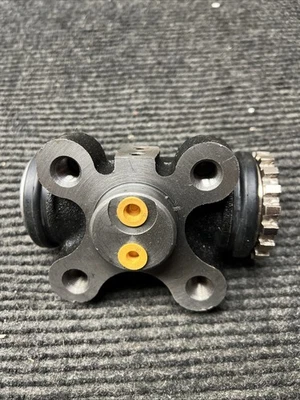 Dorman W610198 Drum Brake Wheel Cylinder fits Hino models - Image 1 of 4