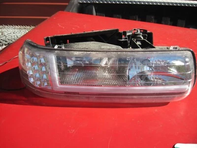 1999 chevy 1500 Headlight Assembly 1590119 - Image 1 of 2