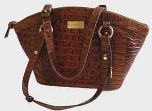 BORSA A CUPOLA BRAHMIN PECAN MELBOURNE CROC GOFFRATA VERA PELLE ZIP 2 MANICI - Foto 1 di 20