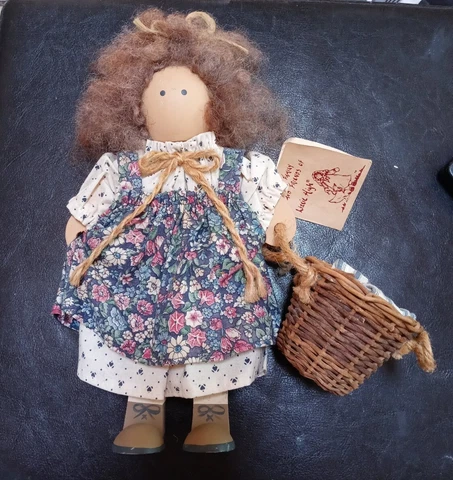 Retired Lizzie High Doll with Tag "Hattie Bowman" Holding Laundry Basket 1988 Cover