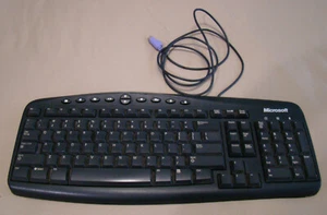 MicrosoftRT2300 WIRED KEYBOARD 500 5V 100MA - Picture 1 of 7