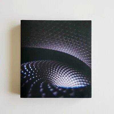 Tool - Fear Inoculum [OOP Ltd Ed CD/Video/HD Screen Brochure + Book Variant #2] Foto 1 de 4