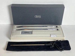 BOLÍGRAFO CROMADO BRILLANTE CROSS CLASSIC CENTURY Y LÁPIZ 0,5 #3501 HECHO EN EE. UU. - Imagen 1 de 9