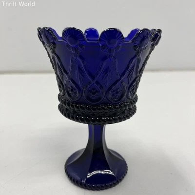 Plato de caramelo pedestal azul cobalto compota patrón corona EAPG vintage 7,5" Foto 1 de 4