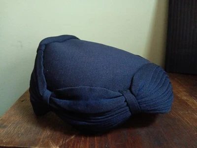 SOMBRERO DE COLECCIÓN - Ruby Ross NUEVA YORK 1940 Azul Marino Topper Sombrero Alta Costura   Foto 1 de 4