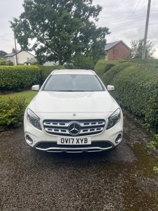 2017 MERCEDES-BENZ GLA 2.1 GLA220D SPORT (EXECUTIVE) SUV 5DR DIESEL 7G-DCT 4M - Picture 1 of 17