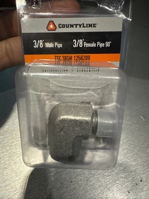 CountyLine Hydraulic Adapter 3/8" Male pipe to 3/8 Female Pipe 90*  - Image 1 of 4