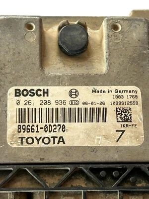 Centralina motore toyota yaris 1000 benzina 2006/2012 0261208936 - Immagine 1 di 4