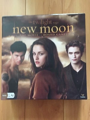 The Twilight Saga New Moon Board Game - Image 1 of 3