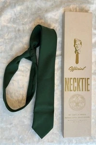 Boy Scouts of America Official Necktie No.612 in Green with the Original Box - Picture 1 of 19