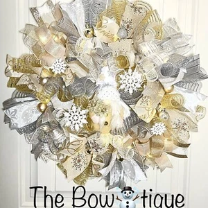 Handmade Christmas Gnome Holiday Ribbon Door Wreath 22 ins W62 - Bild 1 von 10