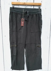 XCVI Women's Dark Green Casual Stretch Waist Capri Wide Leg Pants Size XS NEW - Picture 1 of 4